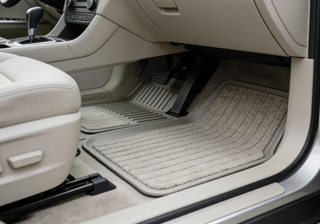 Scratch-Resistant Car Floor Mats